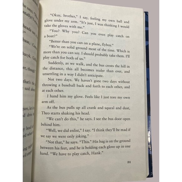 World War II Book Two "Dead In The Water" By Chris Lynch - Picture 7 of 11